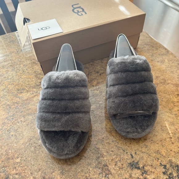 UGG Fluff Yeah Slides - Picture 3 of 8